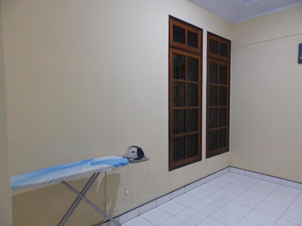 Bahari Family Hotel Bitung Екстер'єр фото